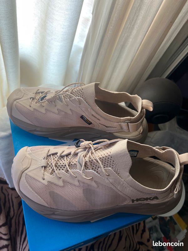 Basket / sneakers homme marqué hoka couleur crème toute neuve jamais porté taille 43 ultra confortable erreur de taille (image 6)