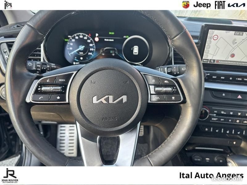 Kia Ceed SW 1.6 GDi 105ch + Plug-In 60.5ch Premium DCT6/Pack SECU (image 5)