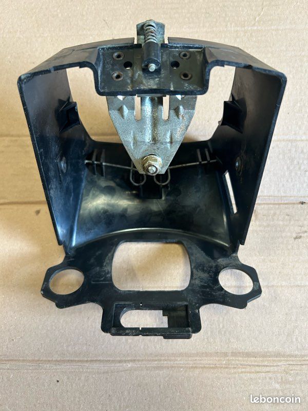 Coque phare mobylette (image 2)