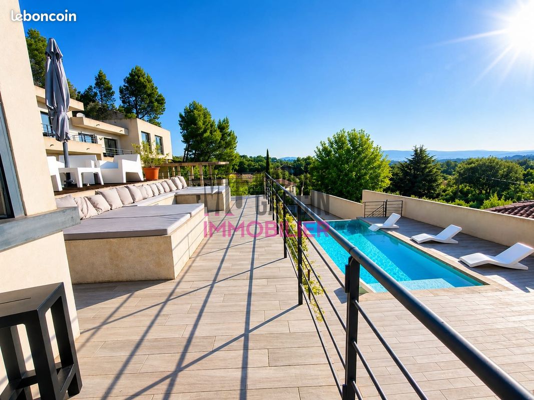Maison 11 pièces 432 m² · à Bédarrides · 432 m² · 1 290 000 €