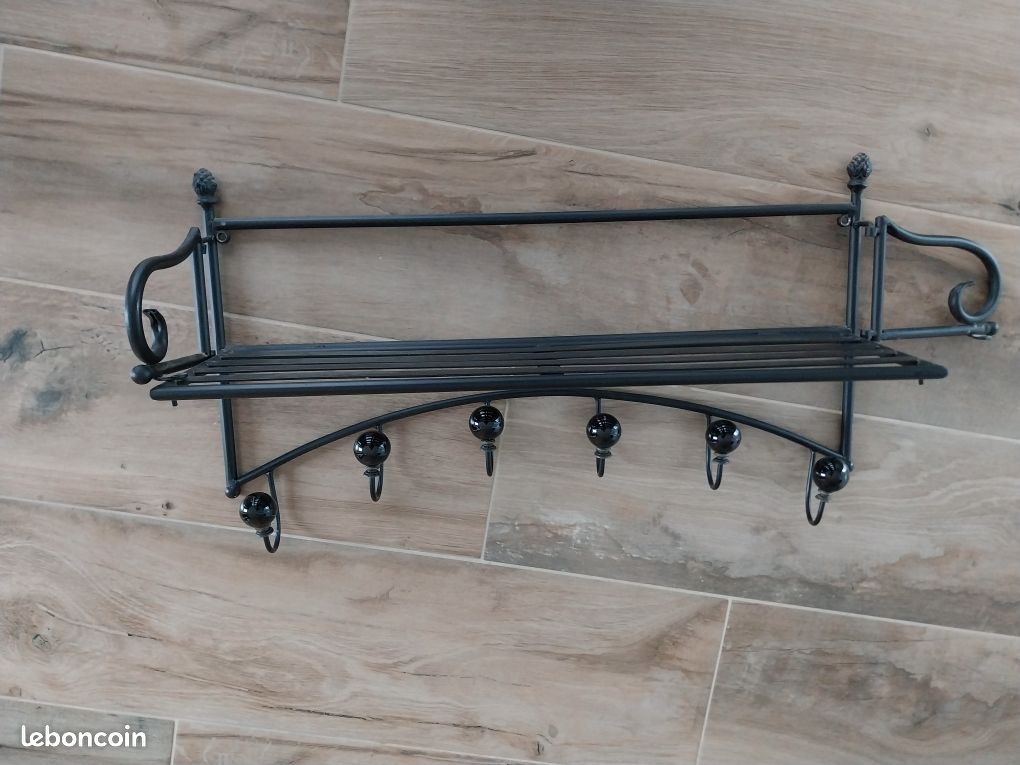 Porte Manteau entrée élégant et pratique pour un accueil parfait – Votre Porte Manteau