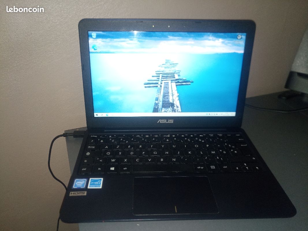 Pc portable Asus L200H - Ordinateurs