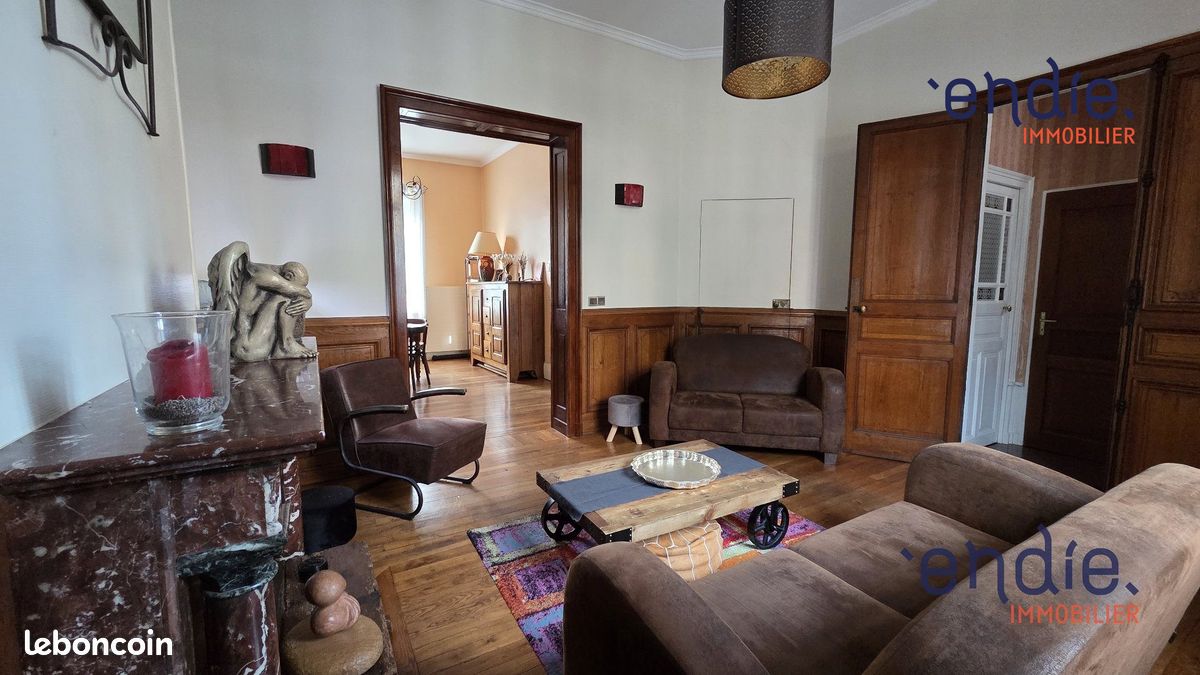 Maison 9 pièces 190 m² · à Moulins · 190 m² · 273 000 €