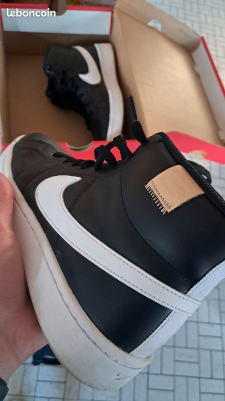 Nike nightgazer trail (image 4)