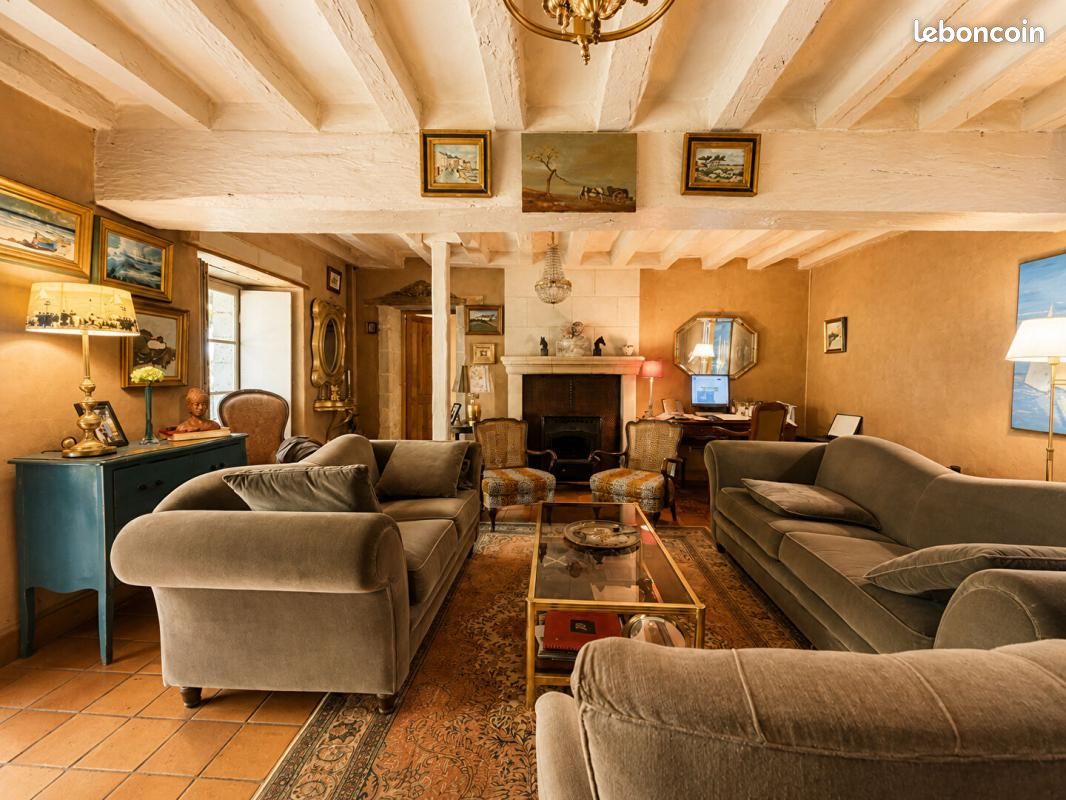 Maison 7 pièces 155 m² · à Cantenay-Épinard · 155 m² · 542 000 €