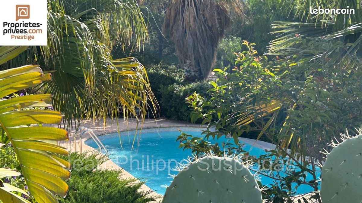 Maison 7 pièces 230 m² · à La Cadière-d'Azur · 230 m² · 1 870 000 €