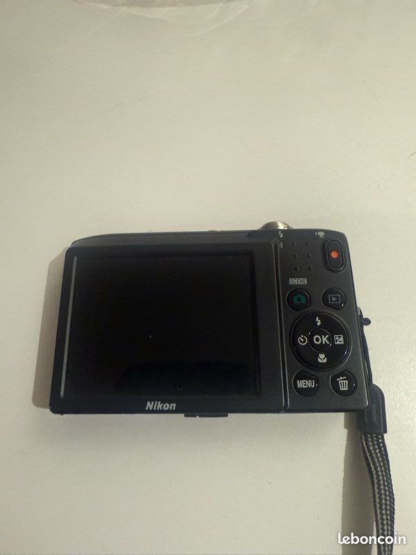 Appareil photo Nikon COOLPIX S2600 Noir En Très Bon Etat - Photo, audio & vidéo Appareil photo Nikon COOLPIX S2600 Noir En Très Bon Etat - Photo, audio & vidéo