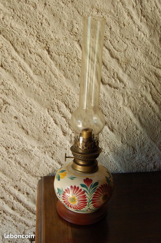 Lampe à huile (image 1)