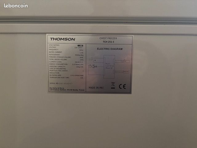 Vends congélateur coffre Thomson 249 litres (image 4)