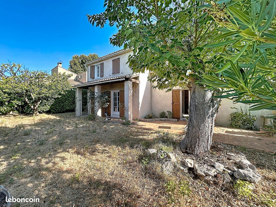 Maison 6 pièces 115 m² · à Morières-lès-Avignon · 115 m² · 327 000 €