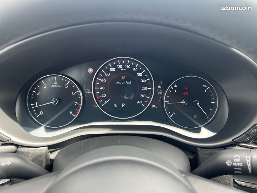 MAZDA CX-30 2.0L e-SKYACTIV X M Hybrid 186 ch 4x2 BVA6 Centre-Line (image 24)