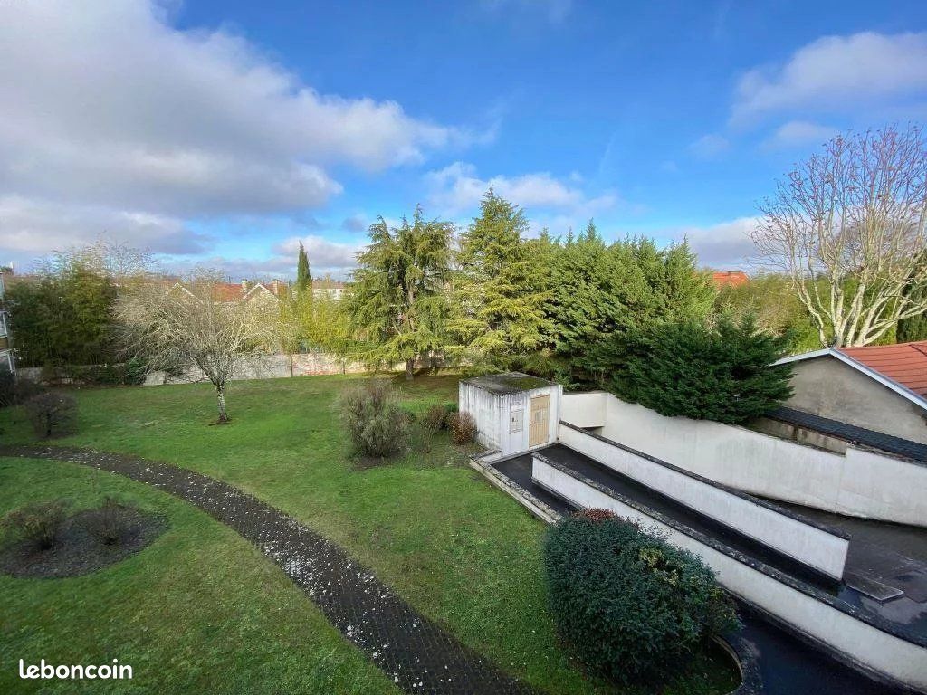 Appartement 2 pièces 32 m² · à Talence · 32 m² · 810 €