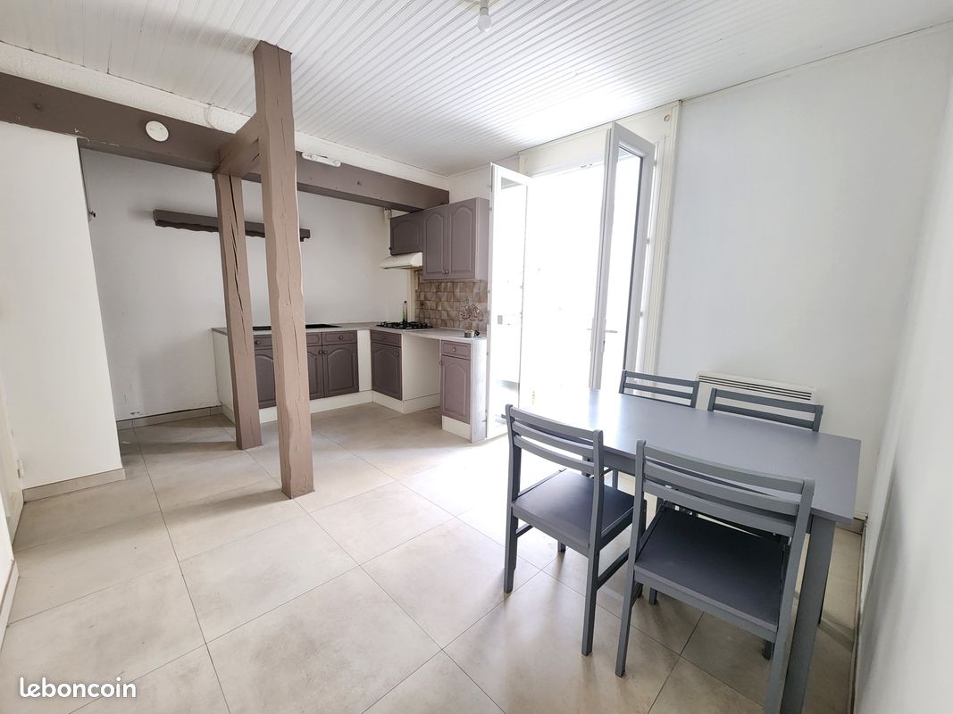 Appartement a louer sete - 1 pièce(s) - 42 m2 - Surfyn
