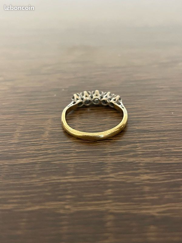 Bague or jaune et blanc 18k 5 diamants 0,53cts (image 3)