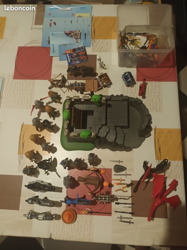 Playmobil chevalier (image 1)