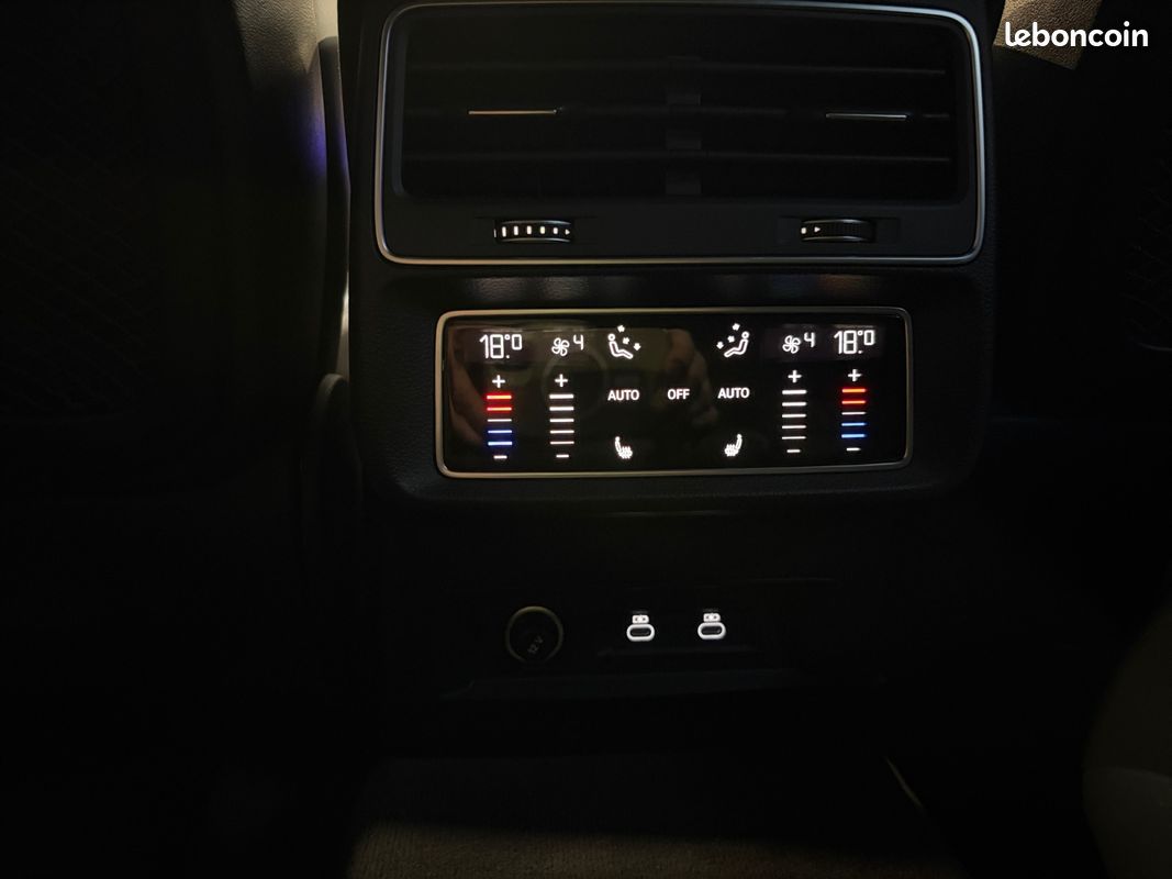 AUDI RSQ8 RS Q8 4.0 V8 BITFSI MHEV 600 TIPTRONIC 600Ch Garantie 12 mois (image 26)