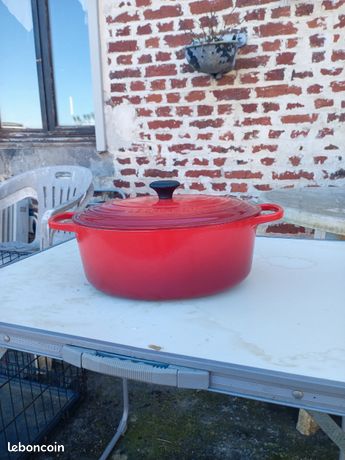 Plat Le Creuset Rouge 33 Cm - Très Bon état D'occasion
