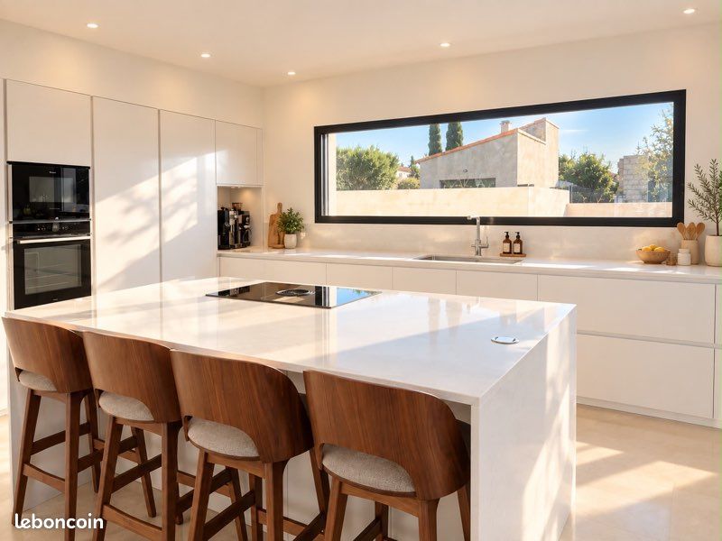 Maison 6 pièces 195 m² · à La Fare-les-Oliviers · 195 m² · 895 000 €