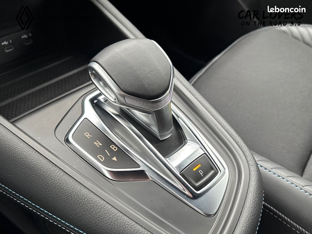 RENAULT Captur E-Tech full hybrid 145 ch esprit Alpine (image 10)