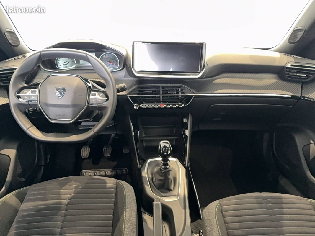 PEUGEOT 2008 PureTech 100 S&S BVM6 Active (image 8)