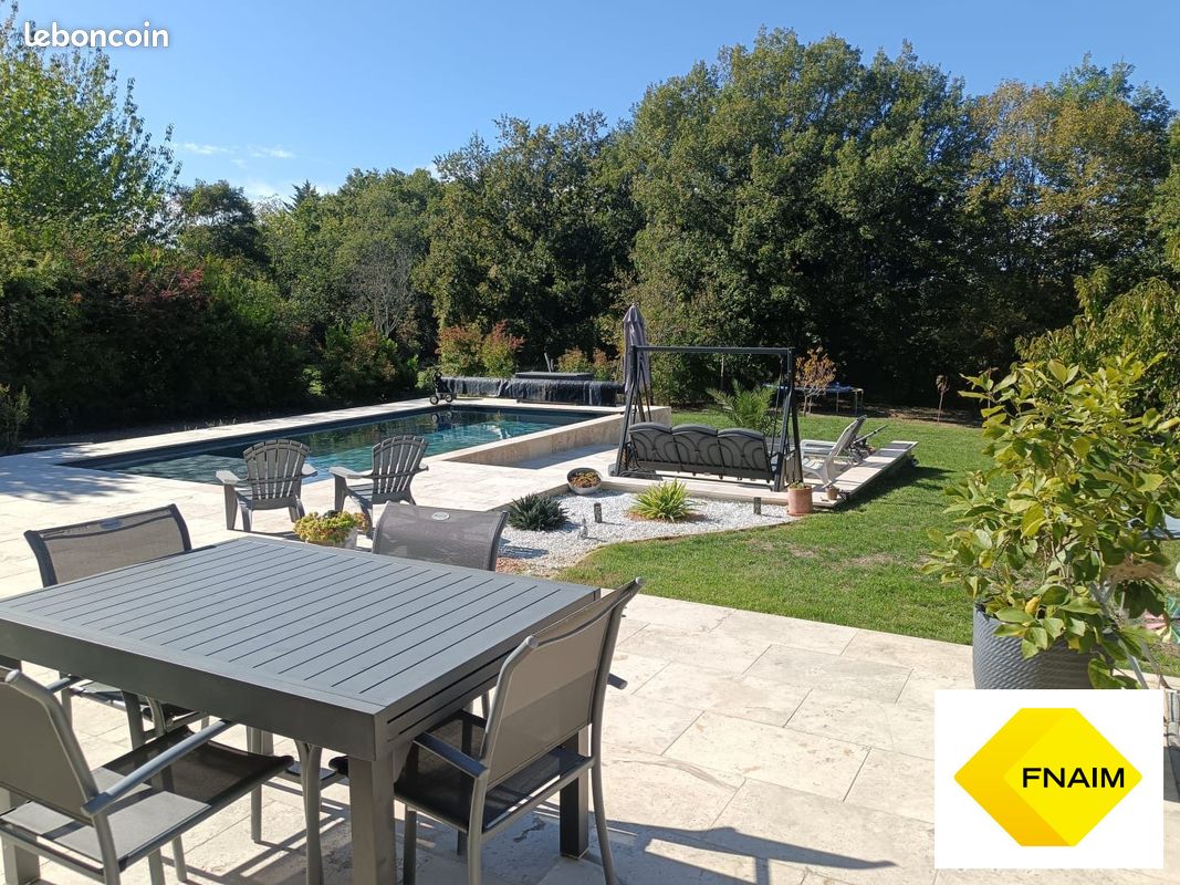 Maison 6 pièces 178 m² · à Cauzac · 178 m² · 395 000 €