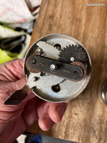 ancienne sonnette vélo marque AFA Lamouroux a Tarascon , bon son a voir