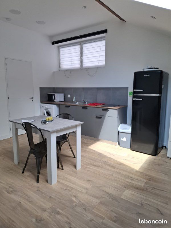 Appartement 1 pièce 28 m² · à Saint-Étienne · 28 m² · 500 €