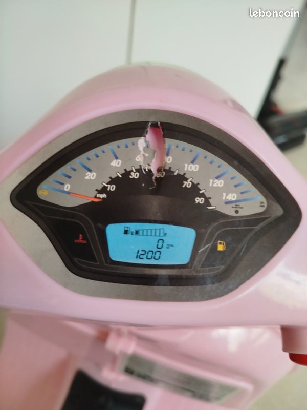 Scooter mini vespa électrique (image 4)