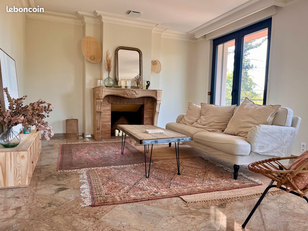 Maison 7 pièces 181 m² · à Vaugneray · 181 m² · 665 000 €