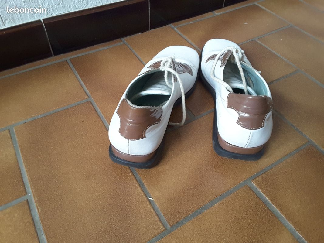 Baskets chaussures à lacet p 38 (image 1)