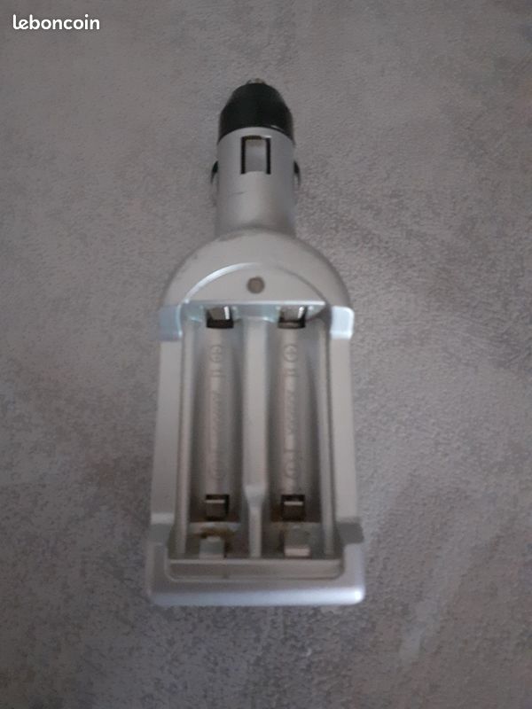 Chargeur pile LR3 (image 1)