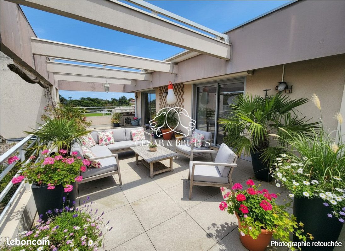 Appartement 6 pièces 143 m² · à Tassin-la-Demi-Lune · 143 m² · 575 000 €