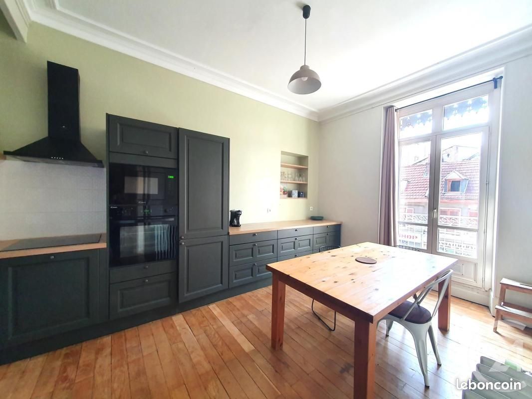 Appartement 4 pièces 87 m² · à Grenoble · 87 m² · 1 150 €/mois
