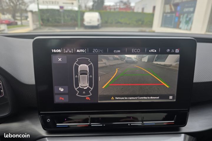 CUPRA LEON 1.4 E-HYBRID 245 VZ DSG6 Sièges chauffants Toit Ouvrant Peinture Mate Garantie 12 mois (image 10)
