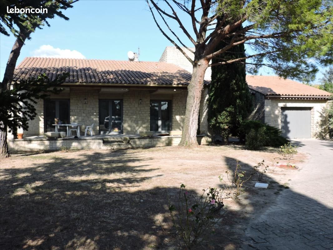 Maison 5 pièces 154 m² · à Sainte-Cécile-les-Vignes · 154 m² · 1 240 €/mois
