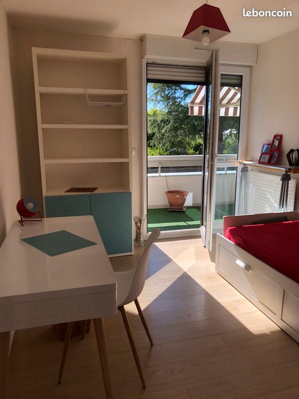 Appartement 5 pièces 103 m² · à Pessac · 103 m² · 495 €/mois
