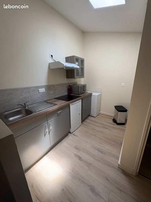 Appartement 2 pièces 30 m² · à Niort · 30 m² · 530 €