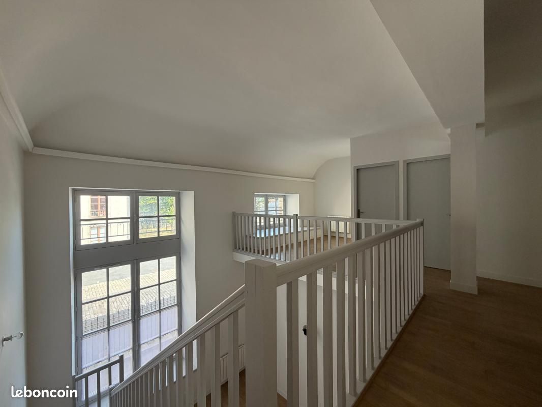 Appartement 3 pièces 130 m² · à Limoges · 130 m² · 1 025 €/mois