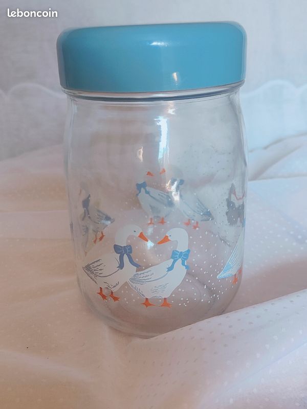 Bocal oie Le Parfait 1L
Contenance 1 litre
Bocal neuf avec (image 4)