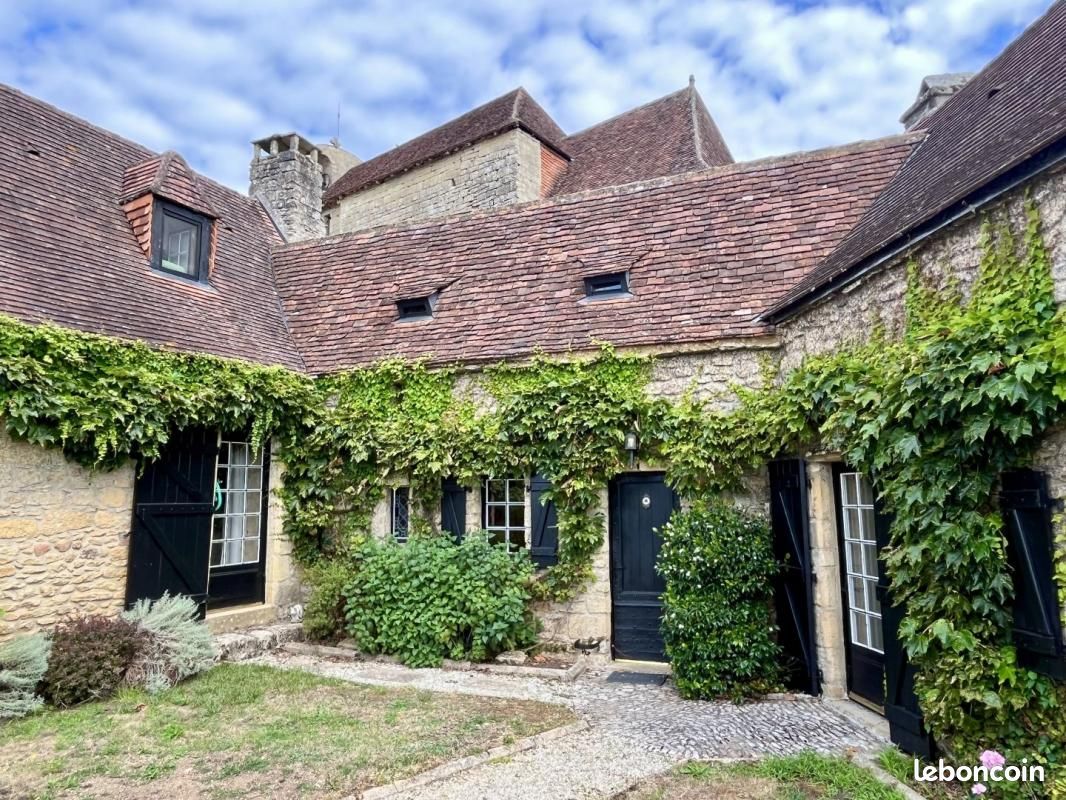 Maison 7 pièces 140 m² · à Montignac-Lascaux · 140 m² · 290 000 €