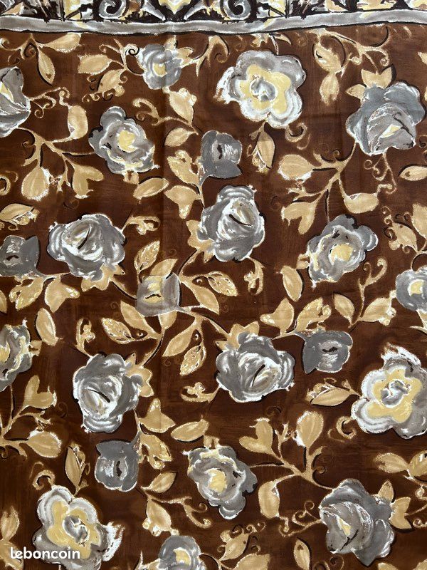 Foulard Grand Carré en Soie Imprimé Géométrique Cercle Vintage Multicolore - 130x130cm - Rose