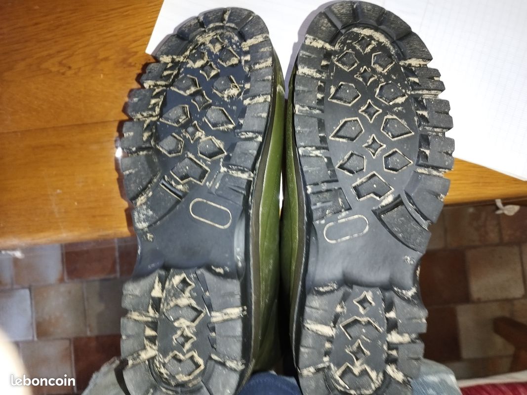 Botte de chasse d'occasion - Chaussures - - page 2