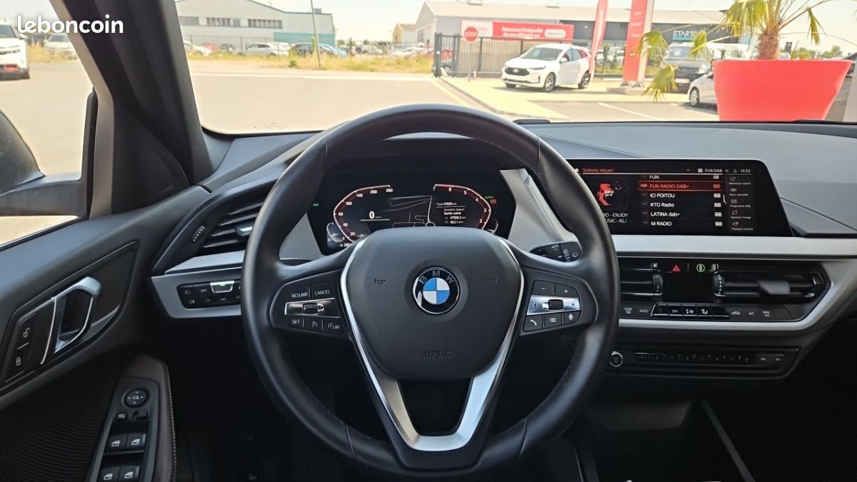 Bmw SERIE 1 F40 118I 136 CH DKG7 BUSINESS DESIGN (image 16)