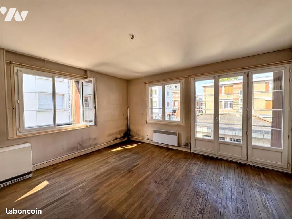 Appartement 2 pièces 43 m² · à Lisieux · 43 m² · 69 500 €