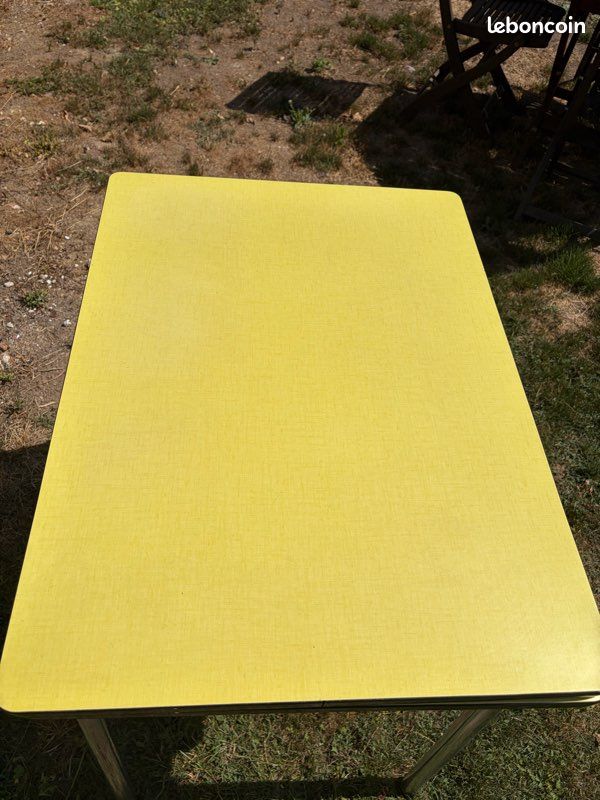 Table en Formica jaune (image 6)