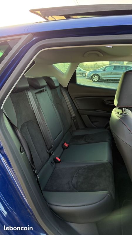 SEAT Leon 1.5 TSI 150 ACT FR DSG * REGULATEUR ADAPTATIF - APPLE CARPLAY - TOIT OUVRANT - CAMERA DE RECUL (image 14)
