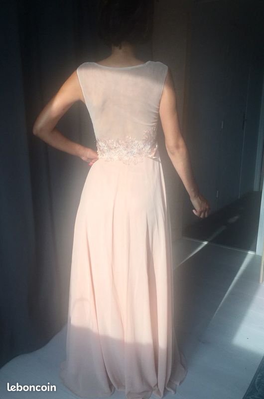 Robe de cérémonie (image 2)