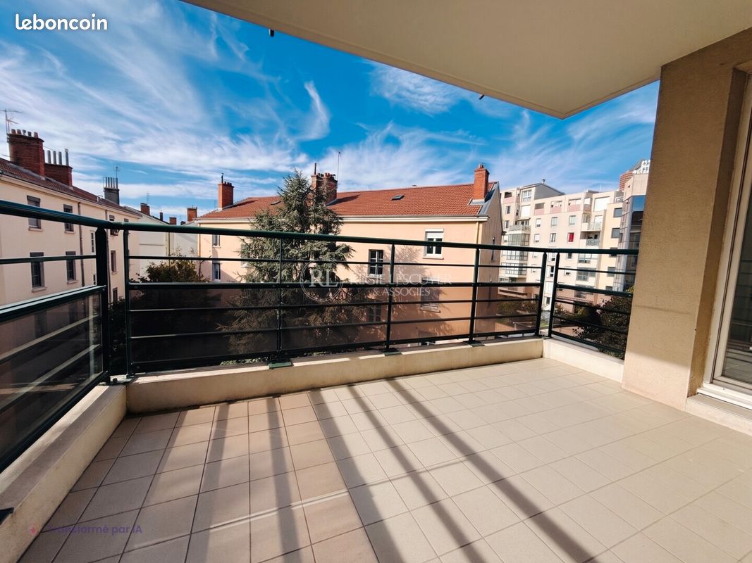 Appartement 3 pièces 66 m² · à Lyon · 66 m² · 364 000 €