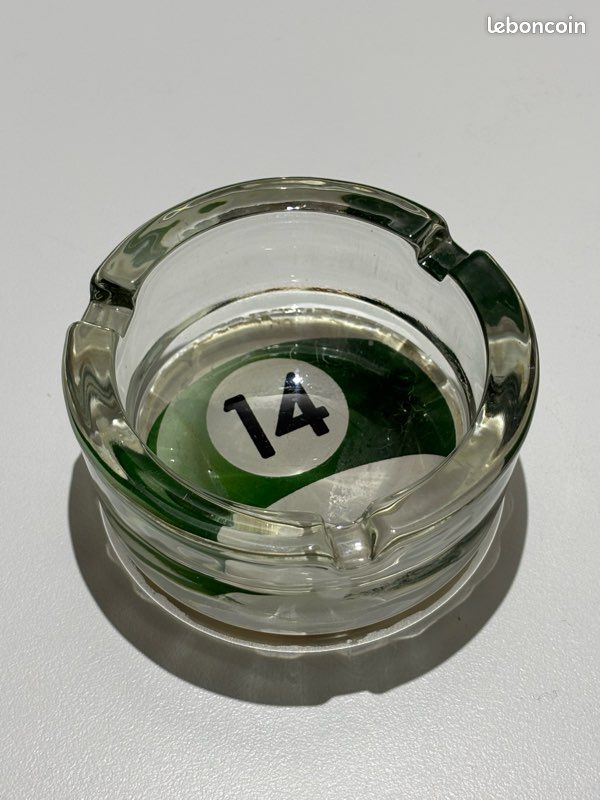 Cendrier Billard Boule N°14 - Verre Épais de Bar (image 1)