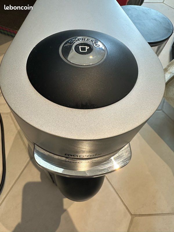 Cafetière Nespresso (image 1)